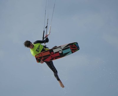 kitesurfing-zvn-cropped